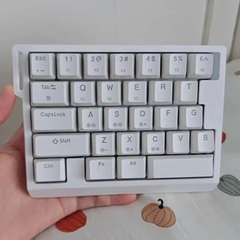 HE30 Mechanical Gaming Keyboar - огляд і ціна Gaming Keyboard Magnetic Switches